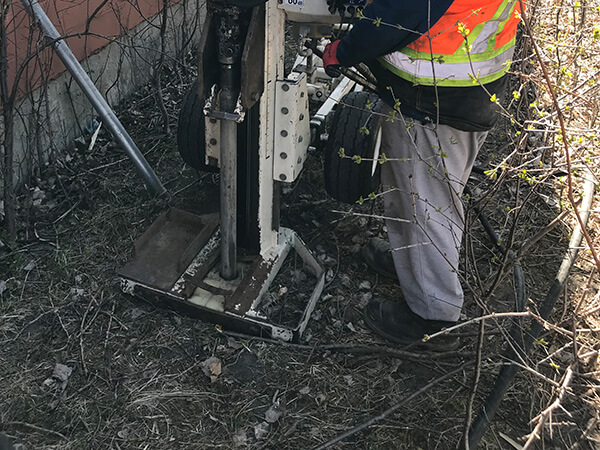 &Eacute;valuation environnementale de phase III, forage de sol.